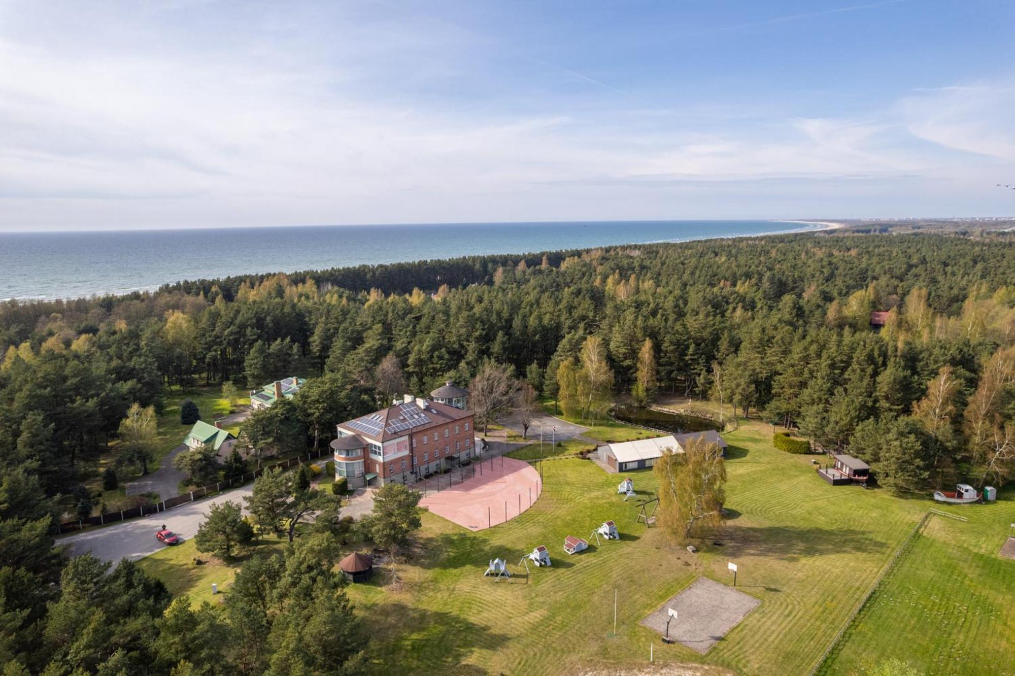 Roze Village Jurnieka Ligzda Pērkone Exterior foto